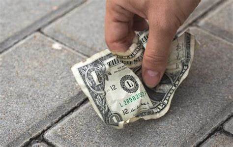 m&oacute;n tiền nhỏ